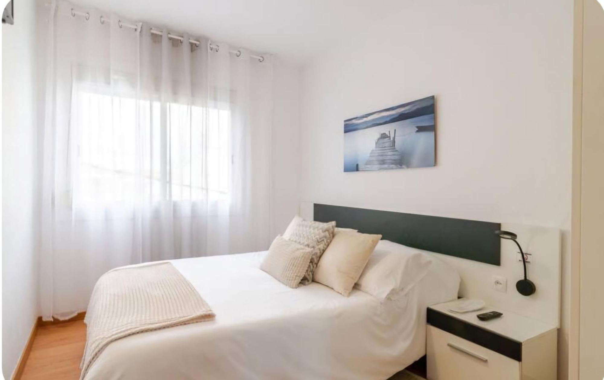 Hermoso Apartamento Cerca Al Mar Blanes Bagian luar foto