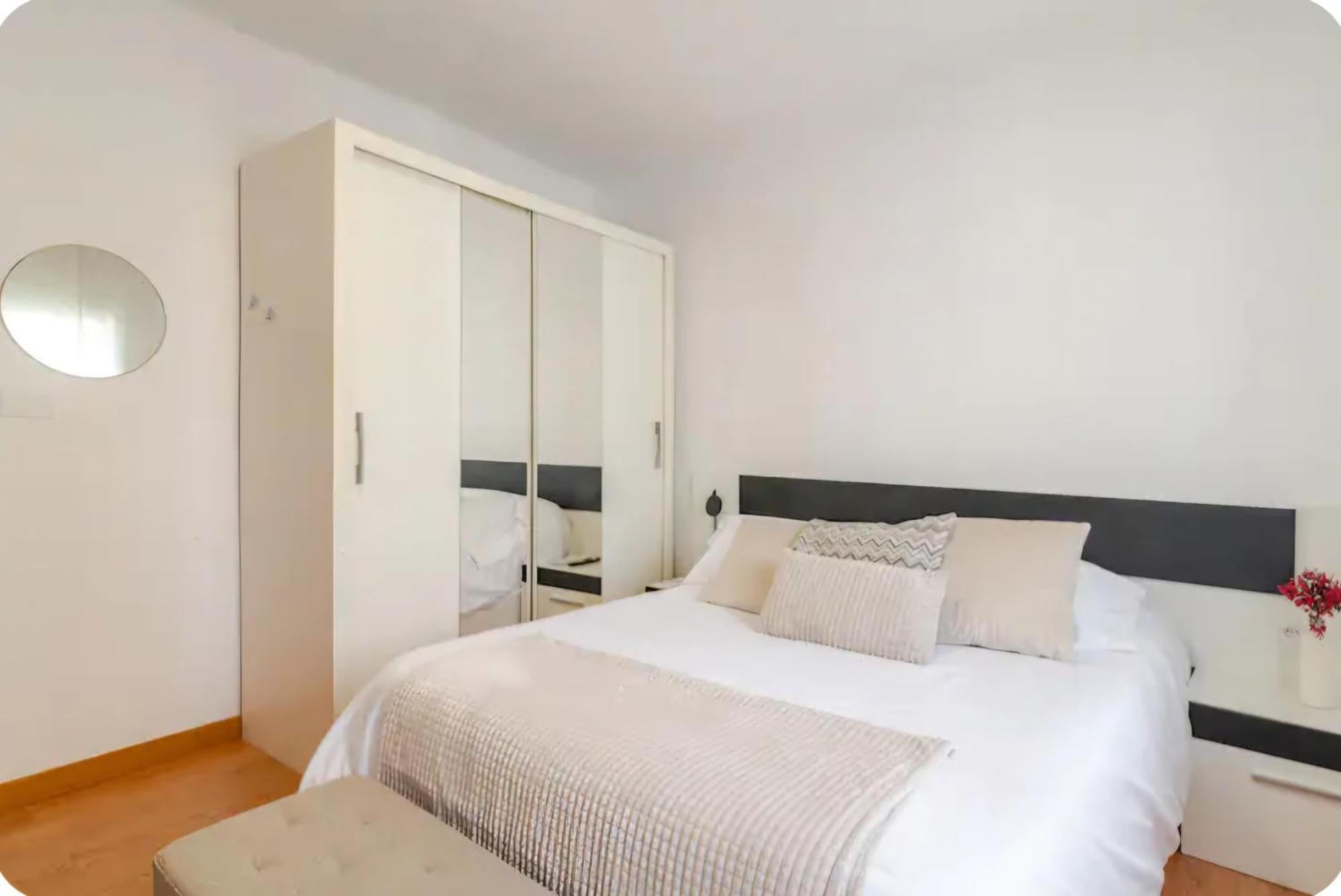 Hermoso Apartamento Cerca Al Mar Blanes Bagian luar foto