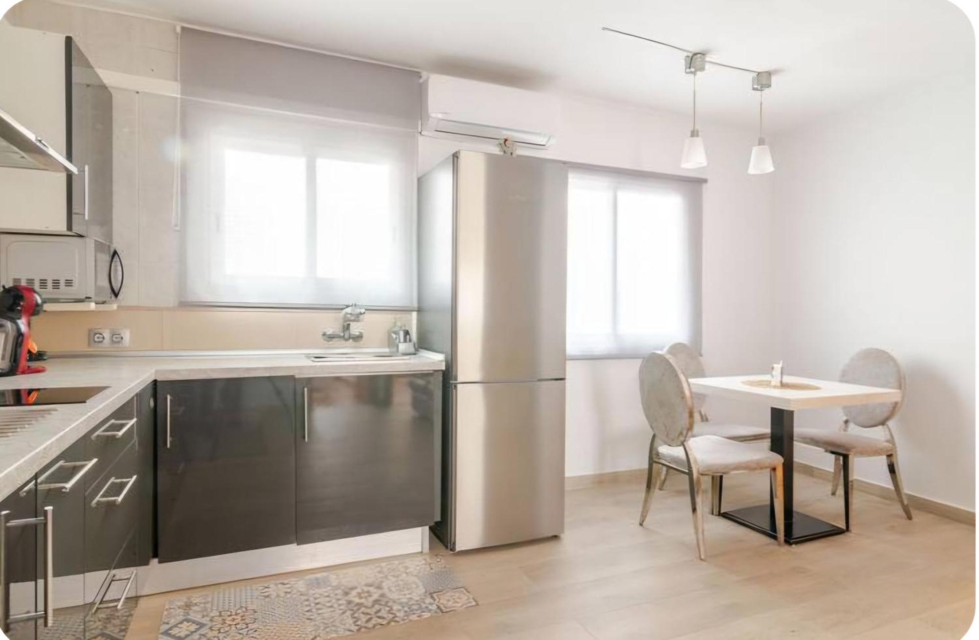 Hermoso Apartamento Cerca Al Mar Blanes Bagian luar foto